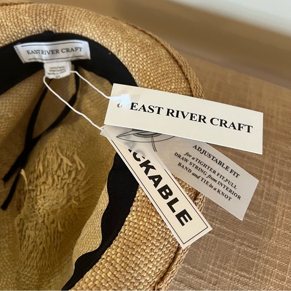 East River Craft Fish Hook Straw Hat - Picture 6 of 6